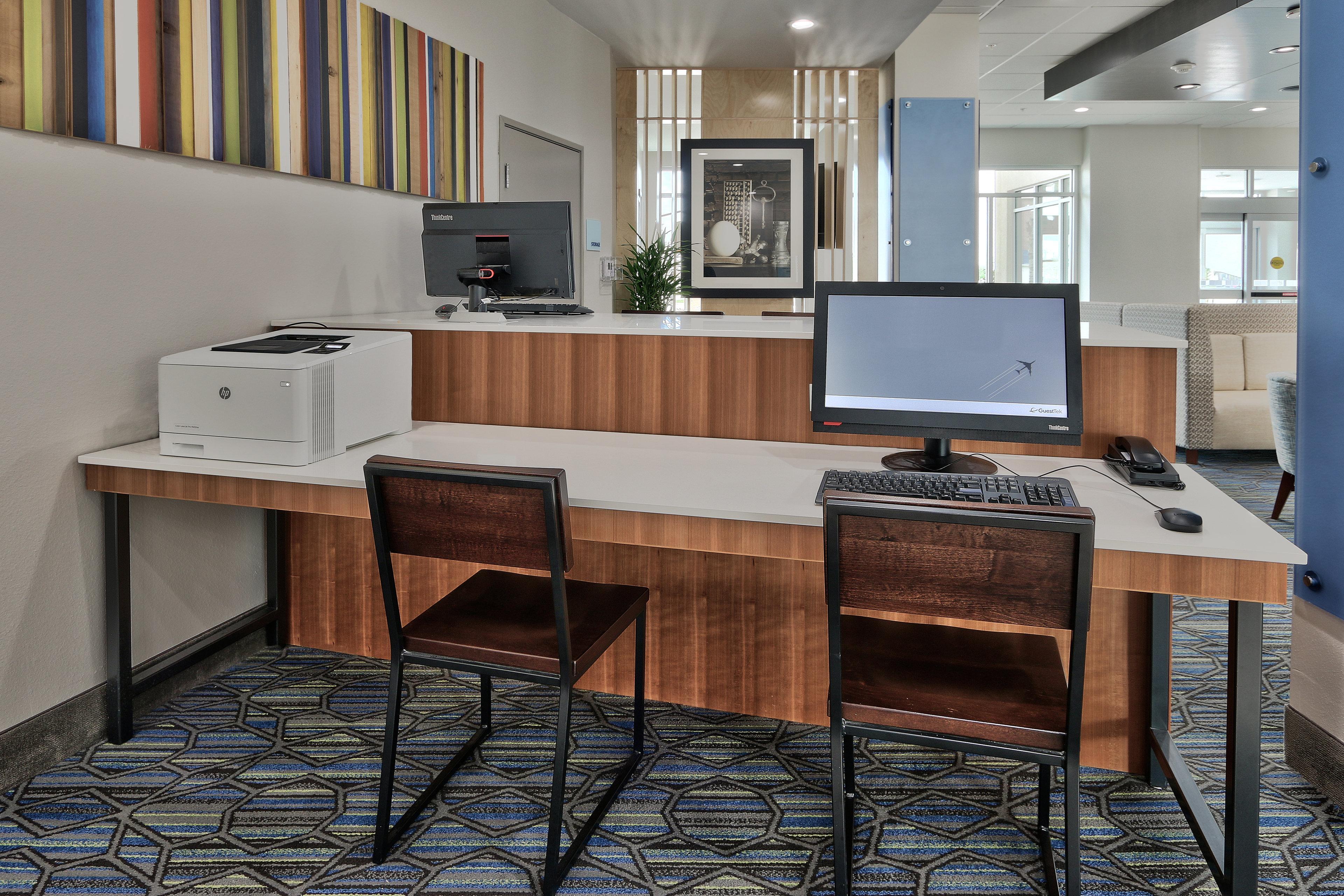 Holiday Inn Express & Suites - Houston East - Beltway 8 By Ihg Cloverleaf Esterno foto