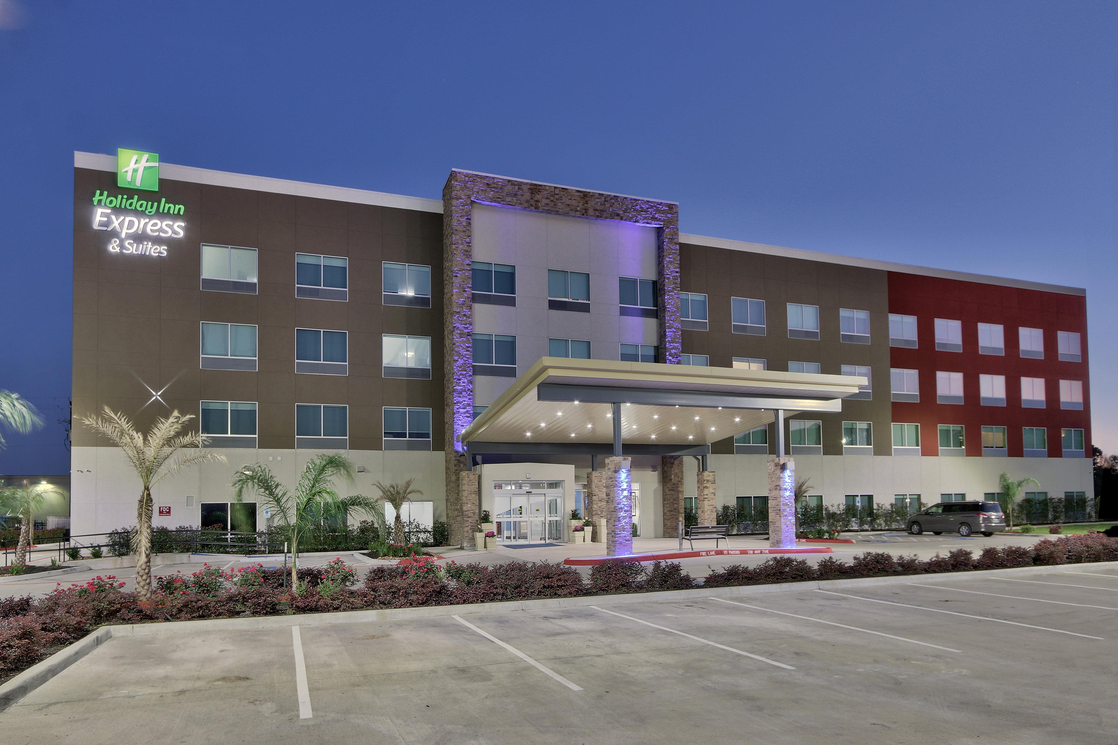 Holiday Inn Express & Suites - Houston East - Beltway 8 By Ihg Cloverleaf Esterno foto